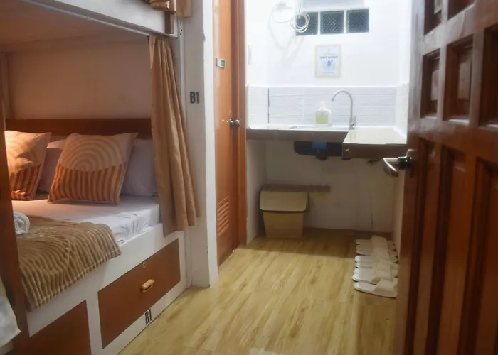 Bolo Airport Dorm - 1 Bed For 2 Pax In Shared Hostel Lapu-Lapu City