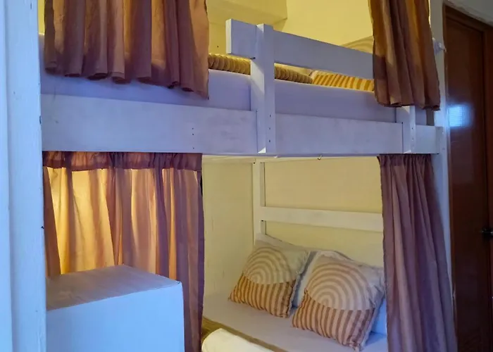 Bolo Airport Dorm - 1 Bed For 2 Pax In Shared Hostel Lapu-Lapu City